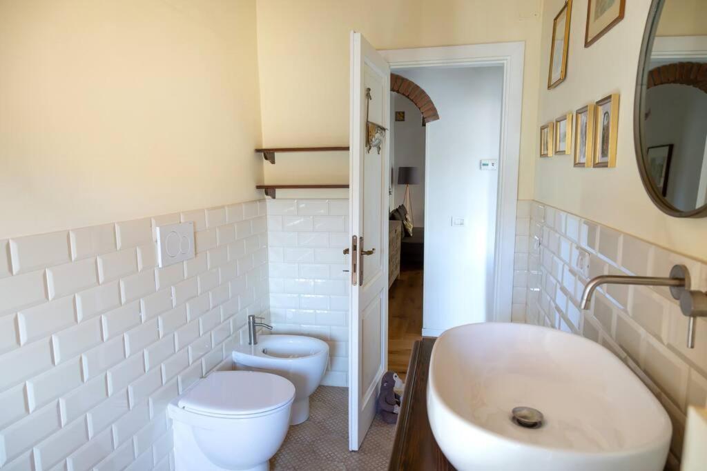 Luxury Apartment In The Center Of Флоренция Экстерьер фото